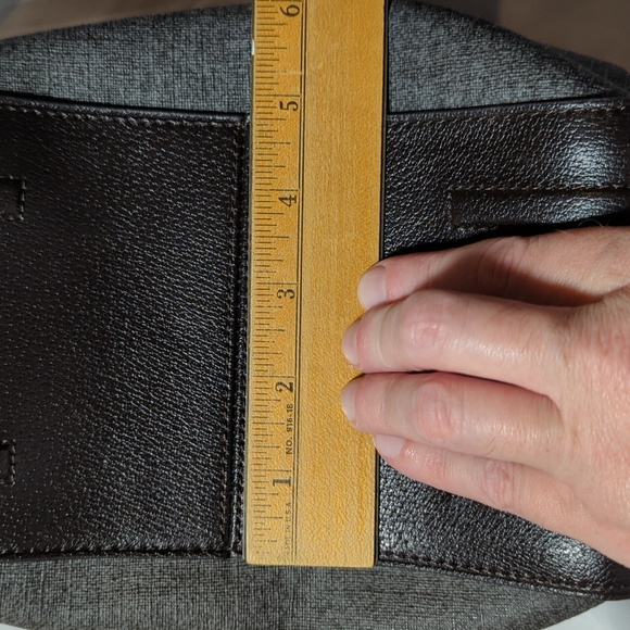 Tumi Astor Shave Bag - Picture 10 of 12